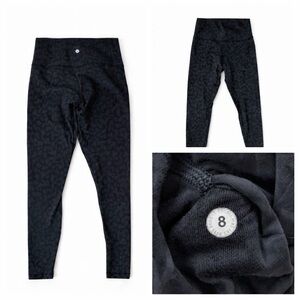 THIS ITEM IS SOLD 🏃‍♀️Lululemon Athletica Black Patterned Leggings